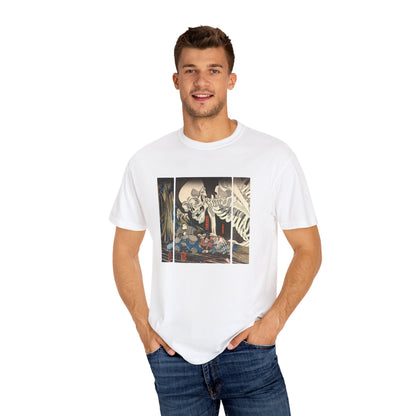 Takiyasha the Witch and the Skeleton Spectre by Utagawa Kuniyoshi (T-Shirt)