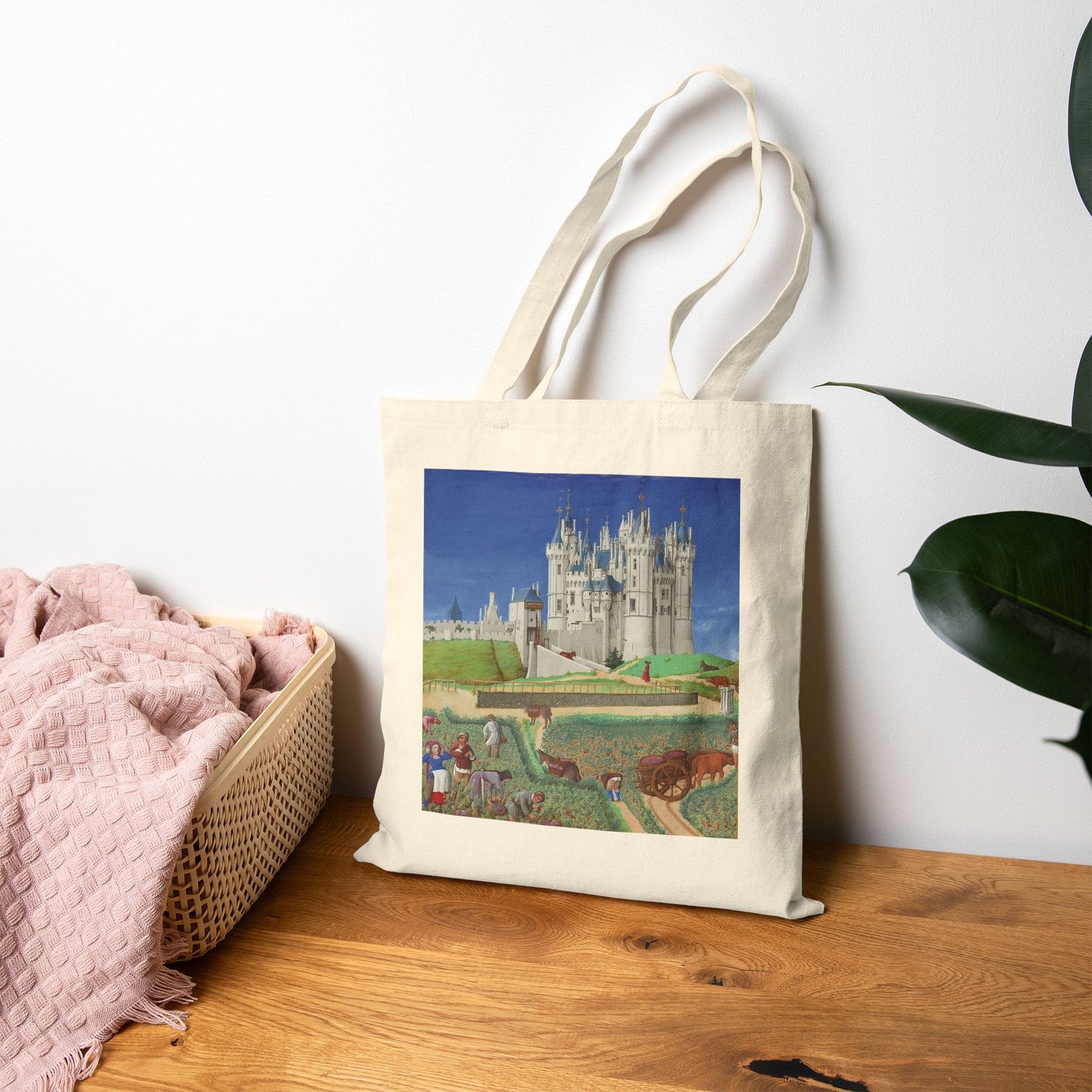 Château de Saumur by the Limbourg brothers (Tote)